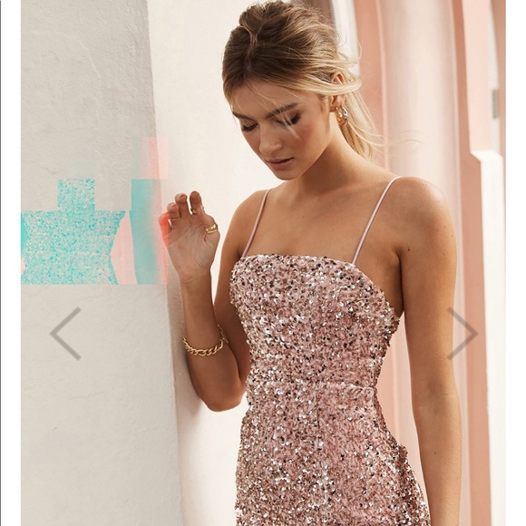 Selfie Leslie sequin dress brand new size medium - Picture 6 of 7